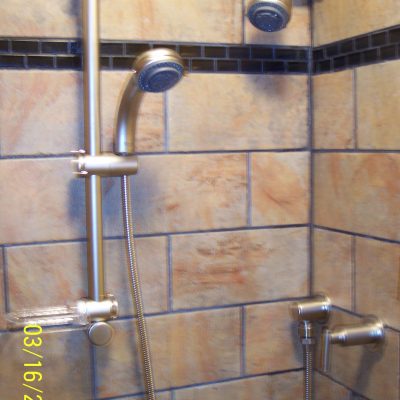 Tile in bath 10